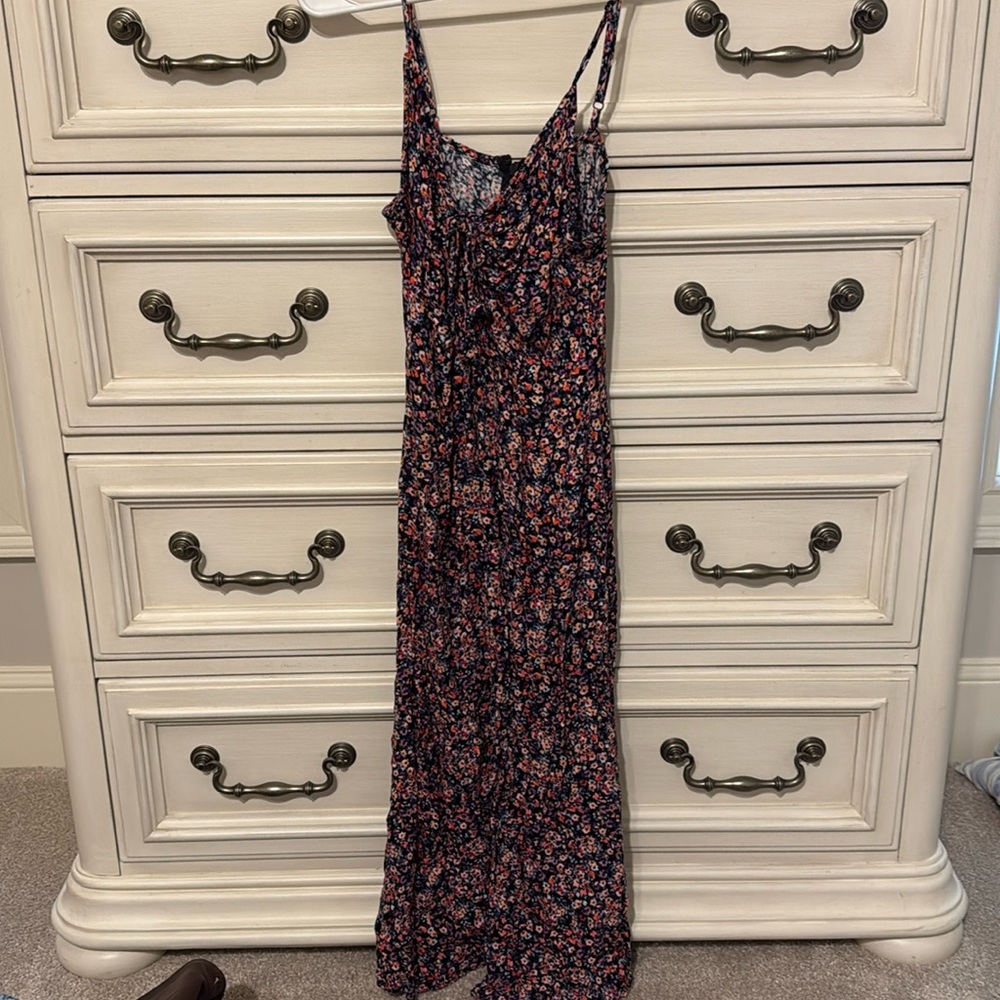 Women’s small target floral midi dress